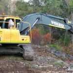 Dobson Excavations 21 Ton Excavator Machine in Action