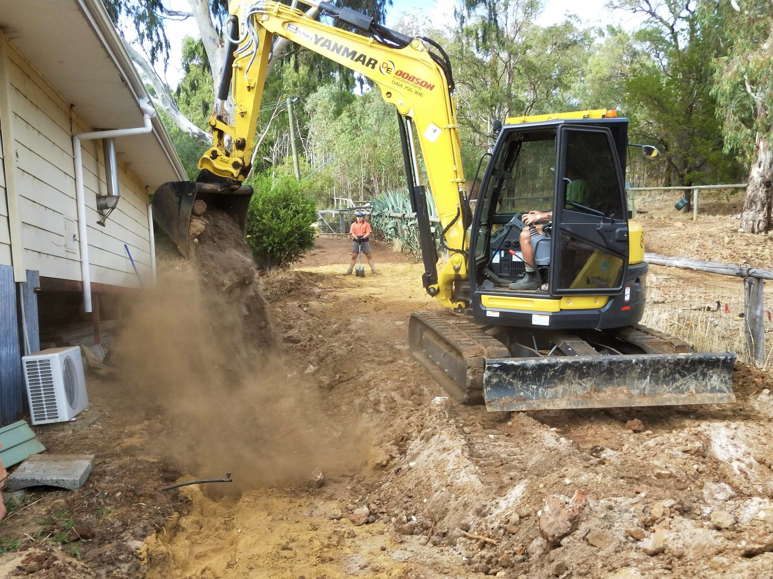 8- Ton- Excavator-Hire